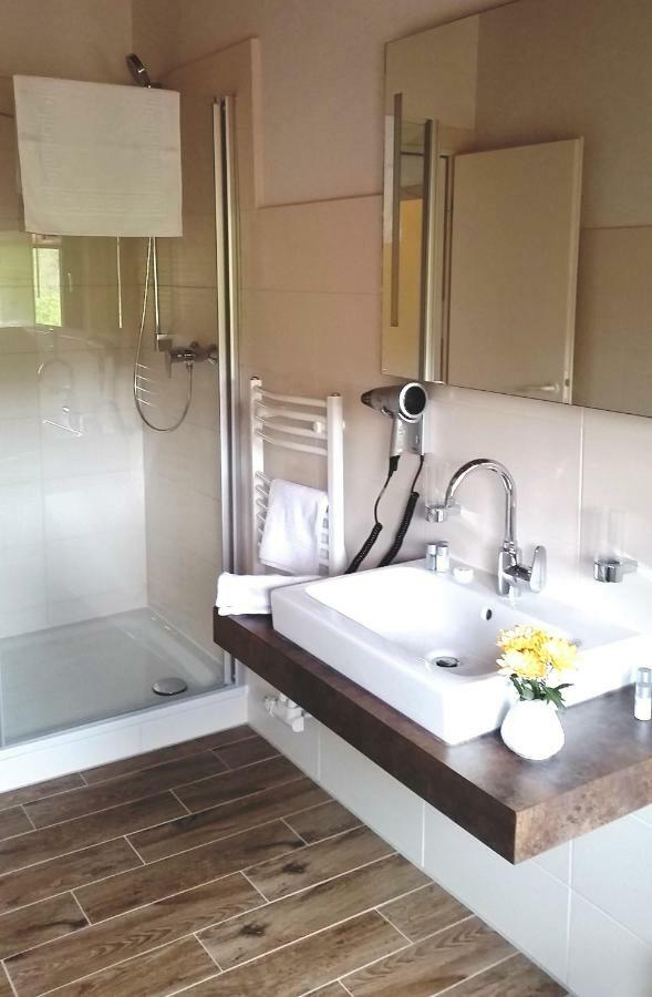 Neue Muehle Kleines Landhotel Brandenburg  Екстер'єр фото