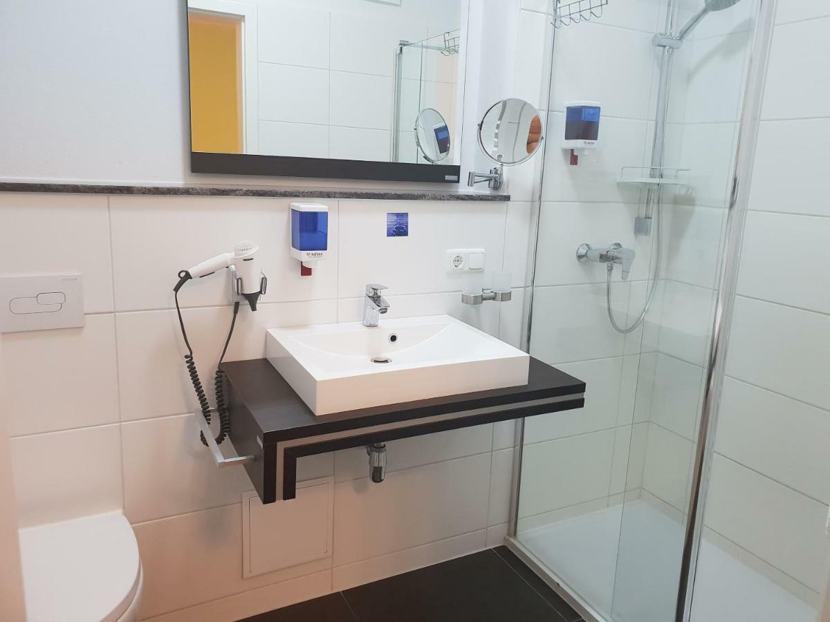 Neue Muehle Kleines Landhotel Brandenburg  Екстер'єр фото